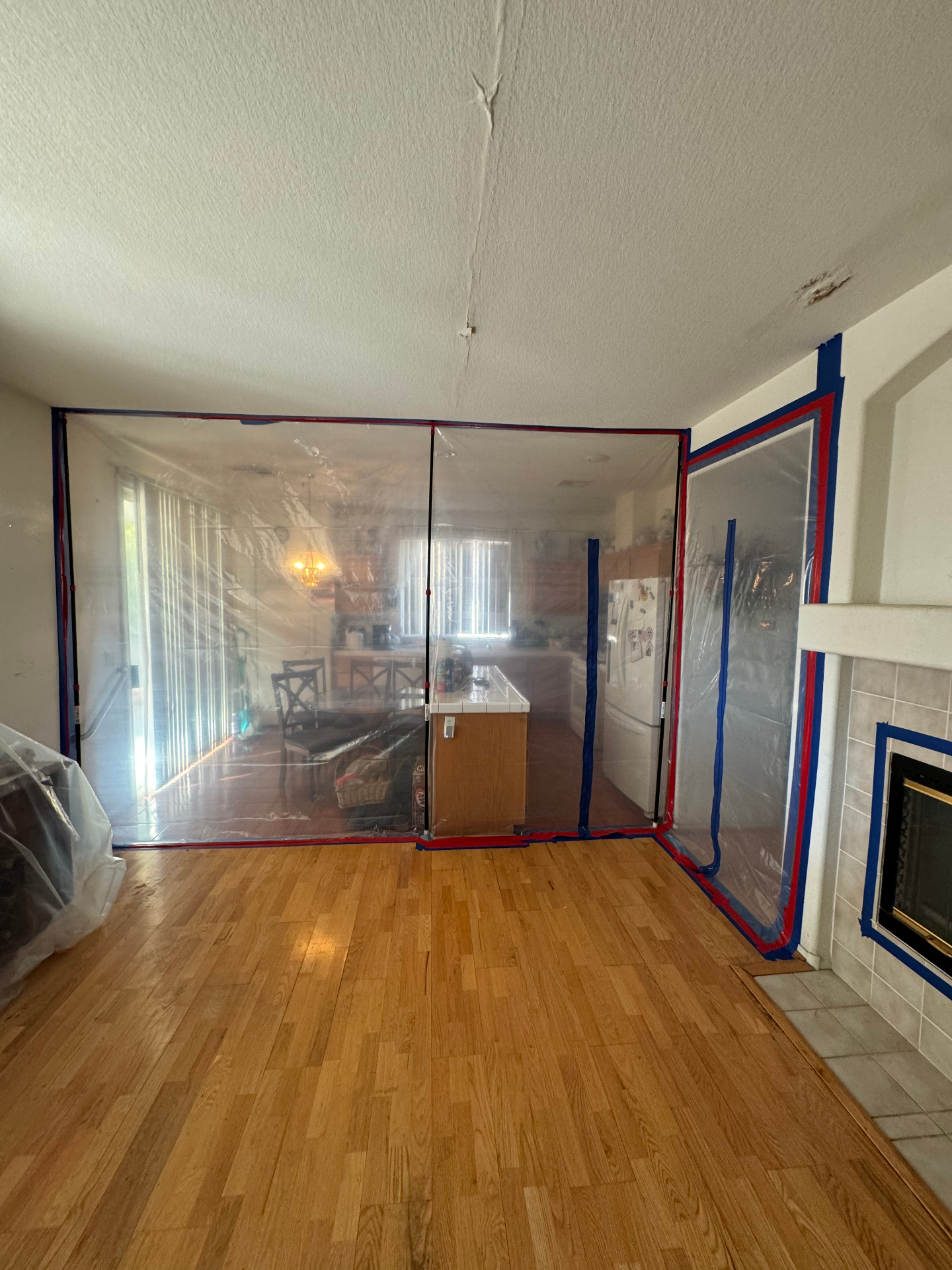Negative-air HEPA mold containment barrier in a Steubenville commercial space